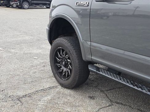 Used 2018 Ford F150 XLT w/ Equipment Group 302A Luxury AWD/4WD image 20