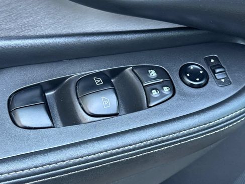 Used 2021 Nissan Murano S FWD image 13