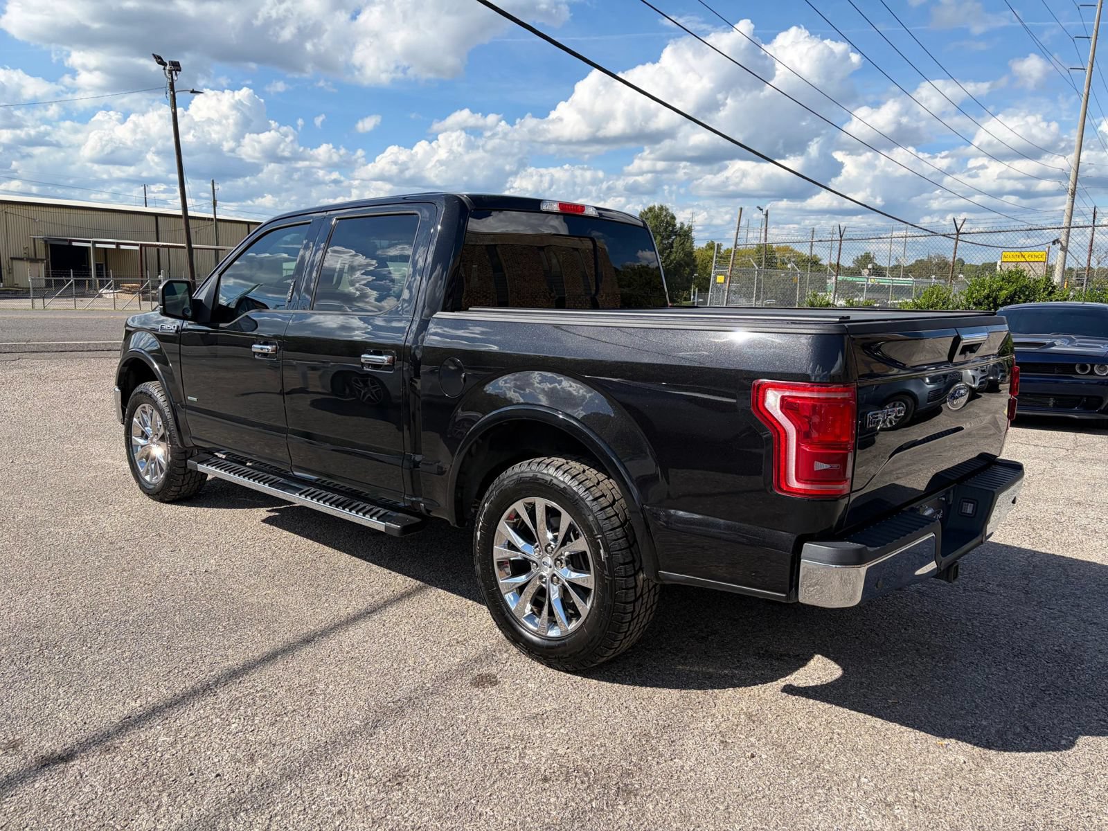 Used 2015 Ford F150 Lariat w/ Equipment Group 502A Luxury RWD image 7