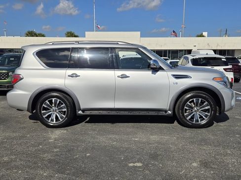 Used 2018 Nissan Armada SL w/ Moonroof Package image 4