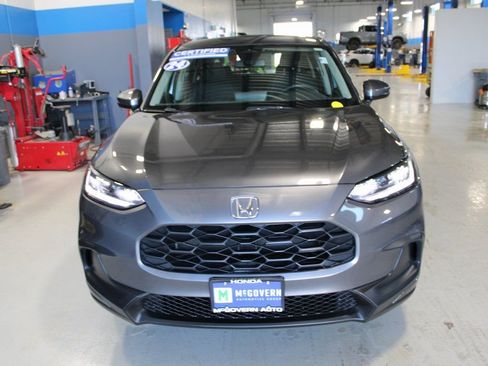 Used 2024 Honda HR-V LX image 3