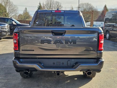 New 2026 RAM 1500 4x4 Crew Cab image 6