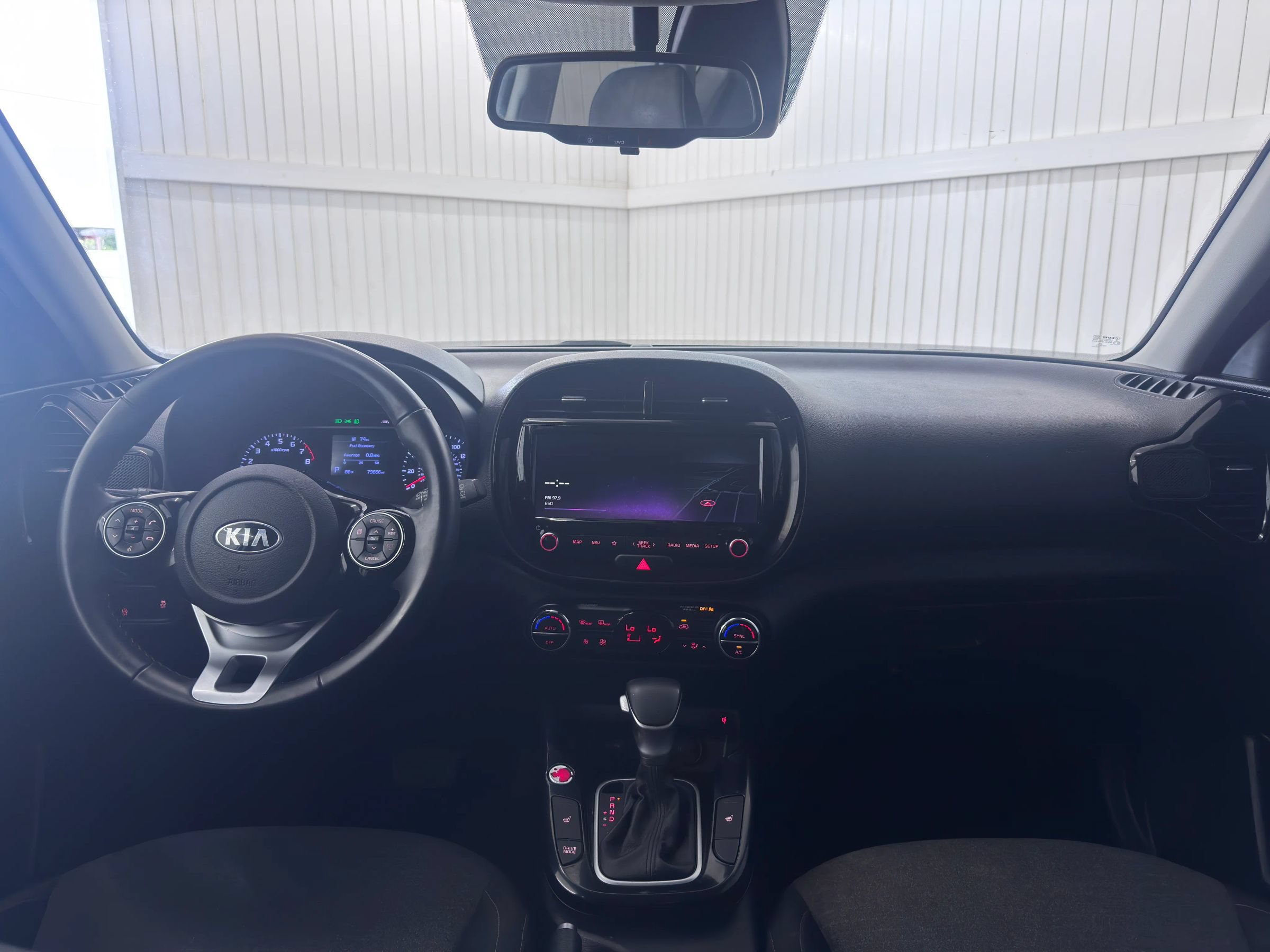 Used 2020 Kia Soul EX FWD image 17