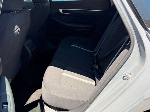 Used 2024 Hyundai Sonata SEL FWD image 19
