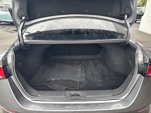 Used 2025 Nissan Sentra SV FWD image 21