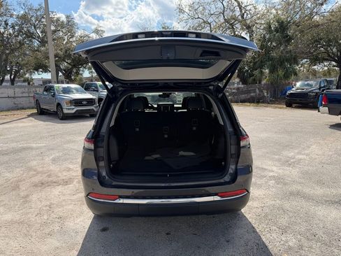 Certified 2022 Jeep Grand Cherokee Limited w/ Trailer Tow Prep Group (B) image 39