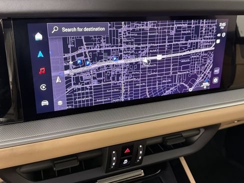 Certified 2024 Porsche Cayenne S AWD/4WD image 24
