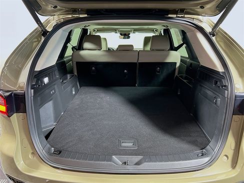 Used 2025 MAZDA CX-70 3.3 Turbo w/ Preferred Package image 21