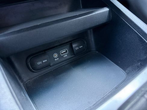 Used 2021 Kia Forte LXS FWD image 19