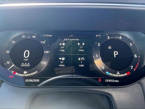 Used 2025 Land Rover Range Rover Sport SE image 24