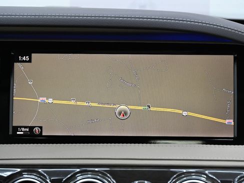 Used 2016 Mercedes-Benz S 550 Sedan image 26