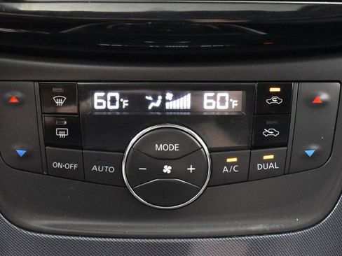 Used 2019 Nissan Sentra SR Turbo w/ Premium Package (SR Turbo) image 19