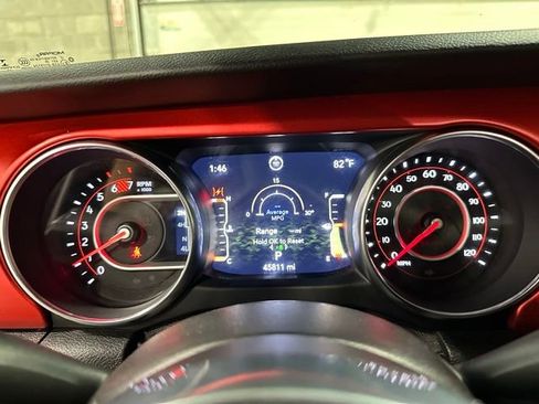 Used 2021 Jeep Wrangler Unlimited Rubicon w/ Cold Weather Group AWD/4WD image 20