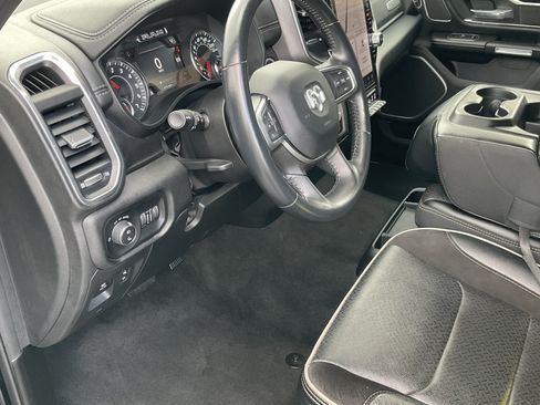 Used 2023 RAM 1500 Laramie AWD/4WD image 20