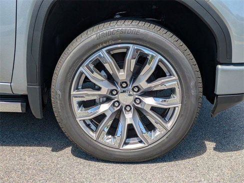 New 2026 GMC Sierra 1500 Denali w/ Denali Reserve Package image 13