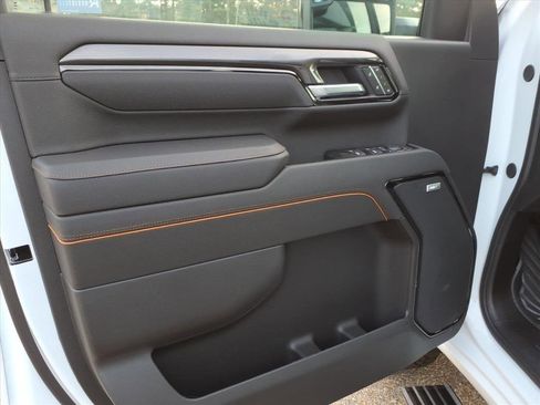 New 2026 GMC Sierra 2500 AT4 w/ AT4 Premium Plus Package image 40