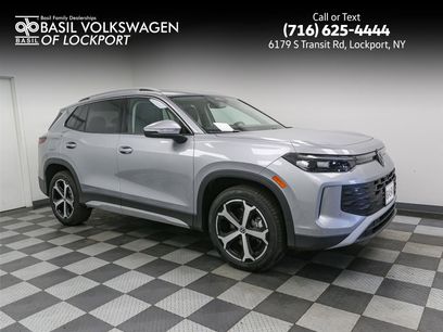 New 2025 Volkswagen Tiguan SE