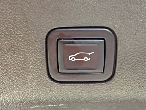 Used 2022 GMC Yukon Denali w/ Max Trailering Package image 20