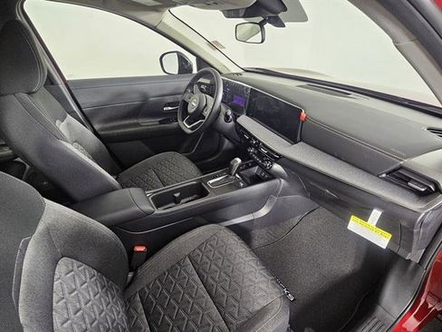 New 2026 Nissan Kicks SV w/ Cold Weather Package image 15