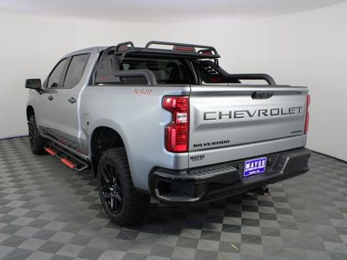 Used 2024 Chevrolet Silverado 1500 Custom Trail Boss w/ LPO, Dark Essentials Package image 21