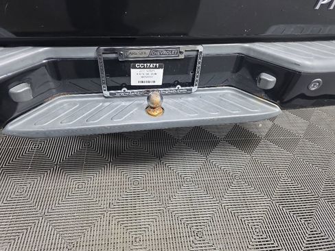 Used 2017 Nissan Frontier PRO-4X AWD/4WD image 29