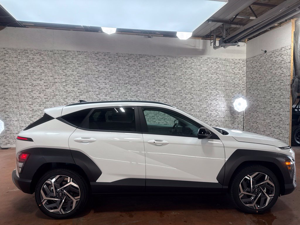New 2027 Hyundai Kona SEL Premium FWD image 8