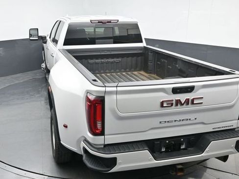 Used 2020 GMC Sierra 3500 Denali w/ Denali Ultimate Package image 42