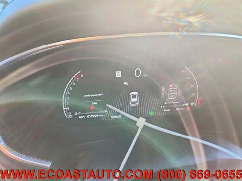 Used 2025 Acura MDX SH-AWD w/ Technology Package image 12