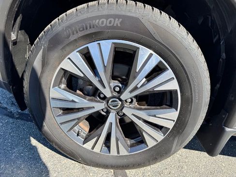 Used 2021 Nissan Rogue SV AWD/4WD image 32