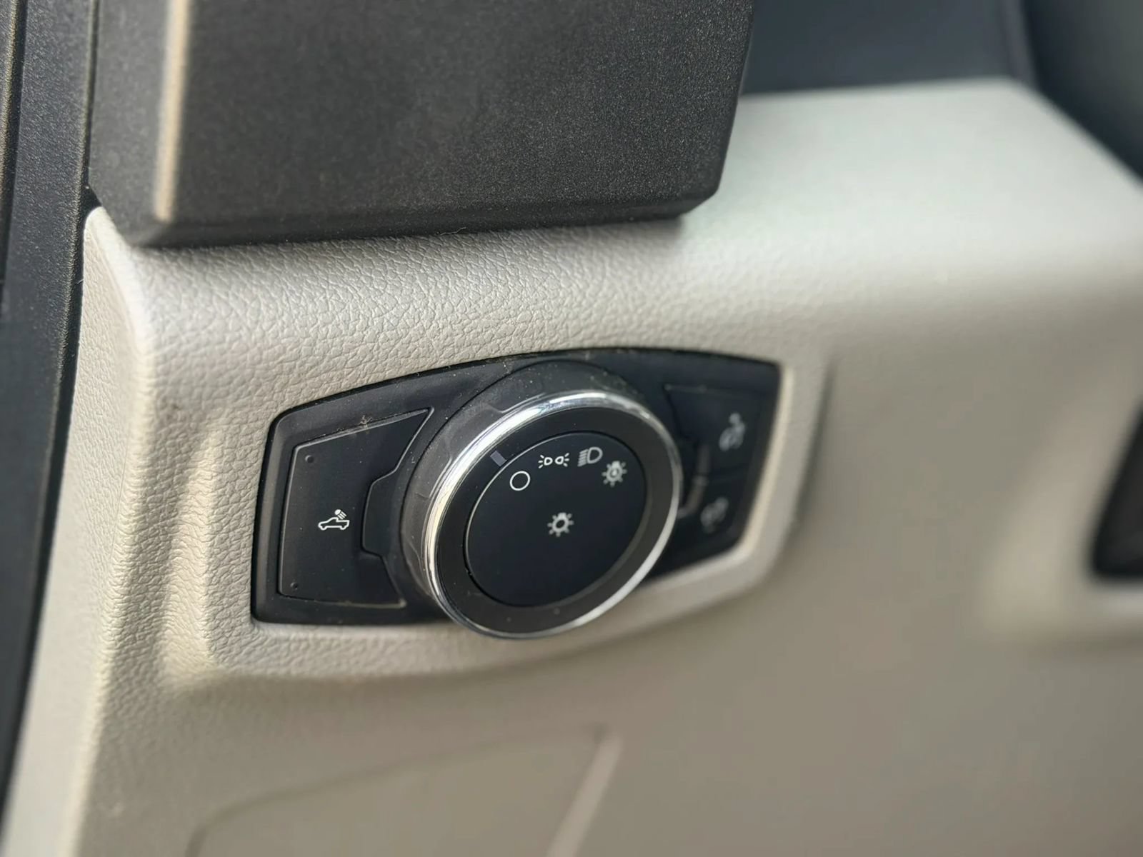 Used 2020 Ford F350 XL w/ STX Appearance Package AWD/4WD image 30