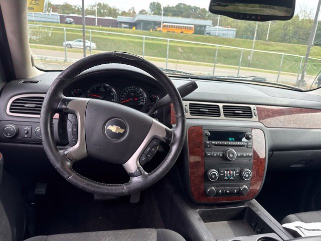 Used 2013 Chevrolet Avalanche LS w/ All-Star Edition AWD/4WD image 13