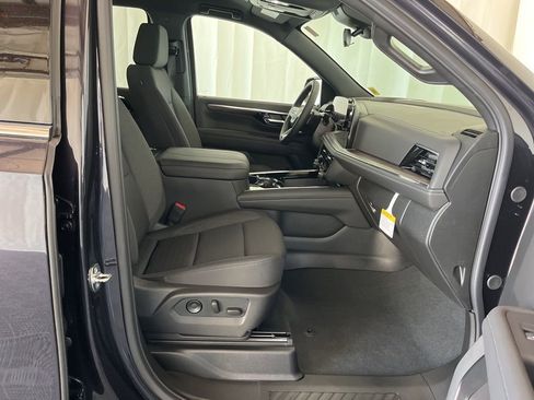 New 2026 Chevrolet Tahoe LS w/ LS Custom Edition AWD/4WD image 18