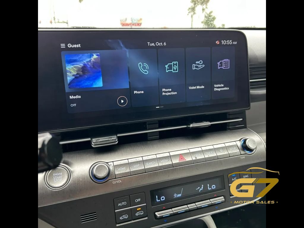 Used 2025 Hyundai Kona SEL FWD image 16