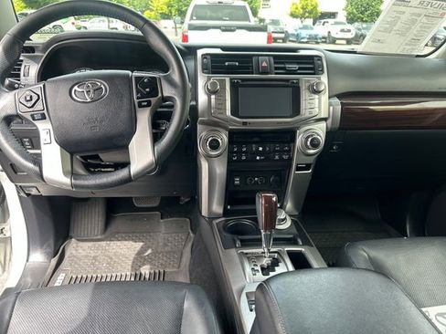 Certified 2017 Toyota 4Runner Limited AWD/4WD image 12