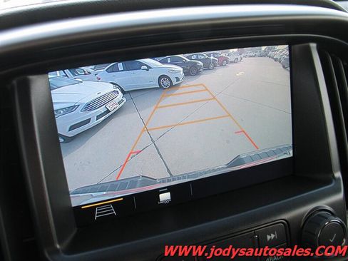 Used 2022 GMC Canyon AT4 w/ Trailering Package AWD/4WD image 20