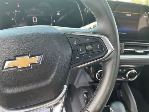 Used 2024 Chevrolet TrailBlazer LT w/ Convenience Package AWD/4WD image 22