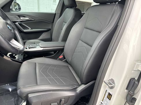 Used 2025 BMW X1 xDrive28i w/ Convenience Package AWD/4WD image 15