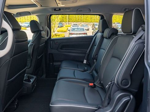 New 2026 Honda Odyssey Elite image 11