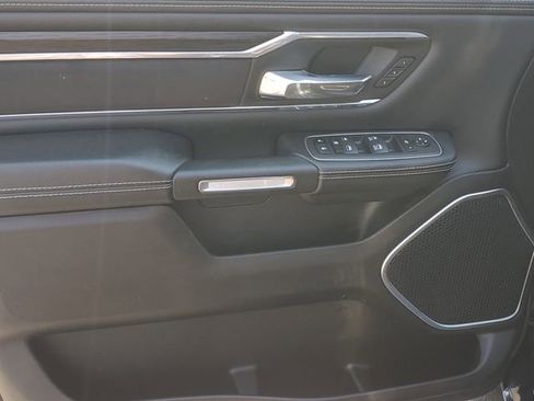 Used 2023 RAM 1500 Laramie AWD/4WD image 15