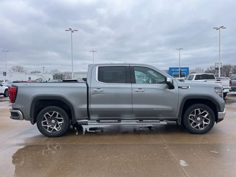 Used 2023 GMC Sierra 1500 SLT w/ SLT Premium Plus Package image 2
