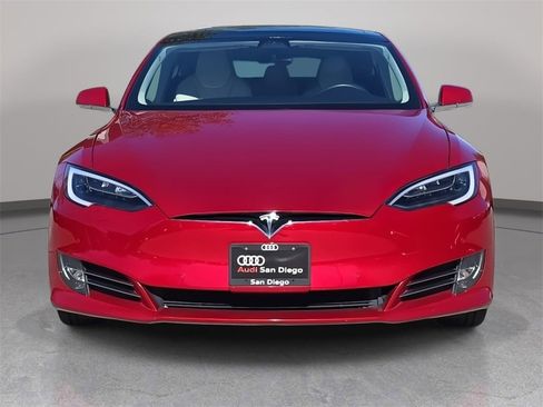 Used 2018 Tesla Model S 75D image 9
