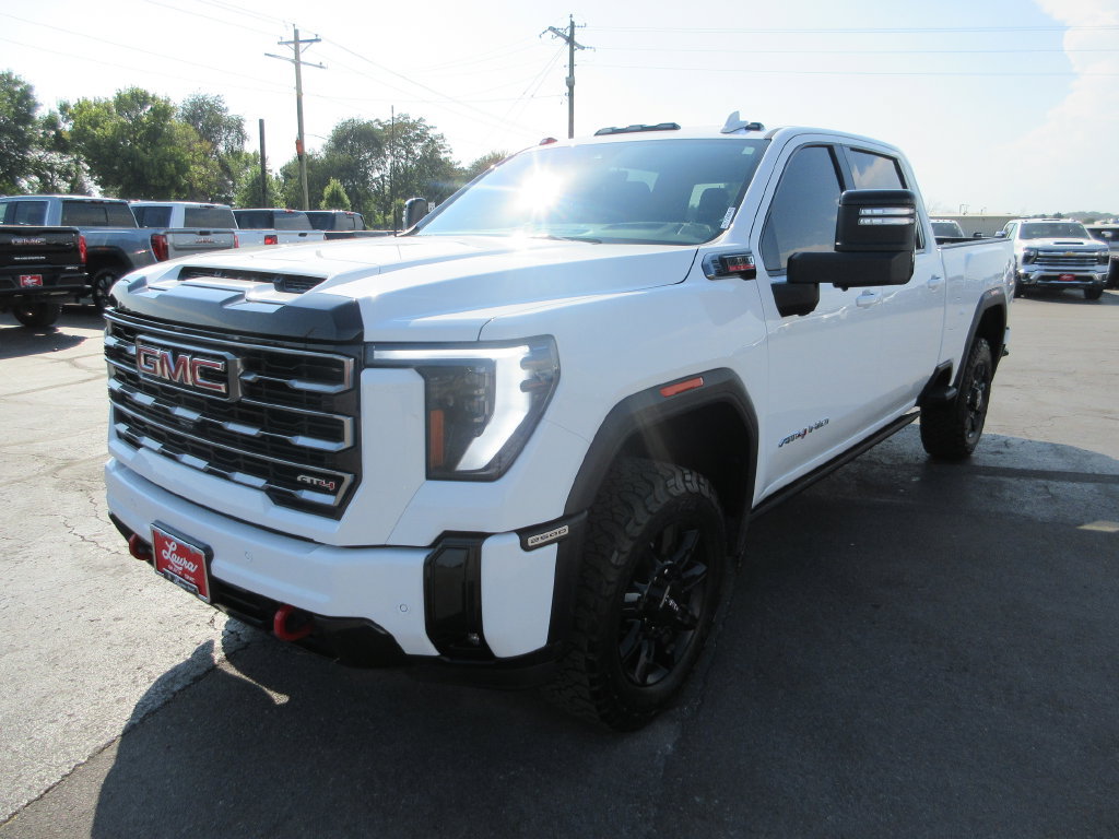 Certified 2025 GMC Sierra 2500 AT4 w/ AT4 Premium Plus Package AWD/4WD image 13