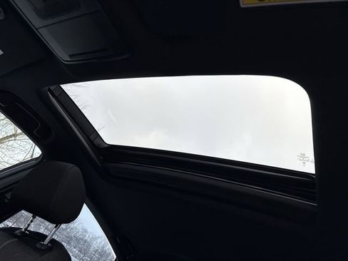 Used 2024 Honda Accord Sport image 24