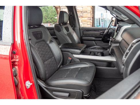 Used 2021 RAM 1500 Big Horn w/ Built-to-serve Edition AWD/4WD image 15
