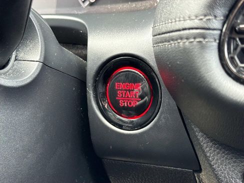 Used 2023 Honda HR-V LX image 20