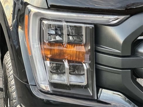 Used 2022 Ford F150 XLT w/ Equipment Group 302A High image 5