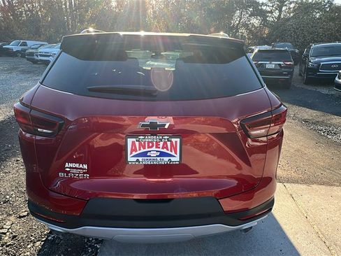 New 2026 Chevrolet Blazer LT image 8