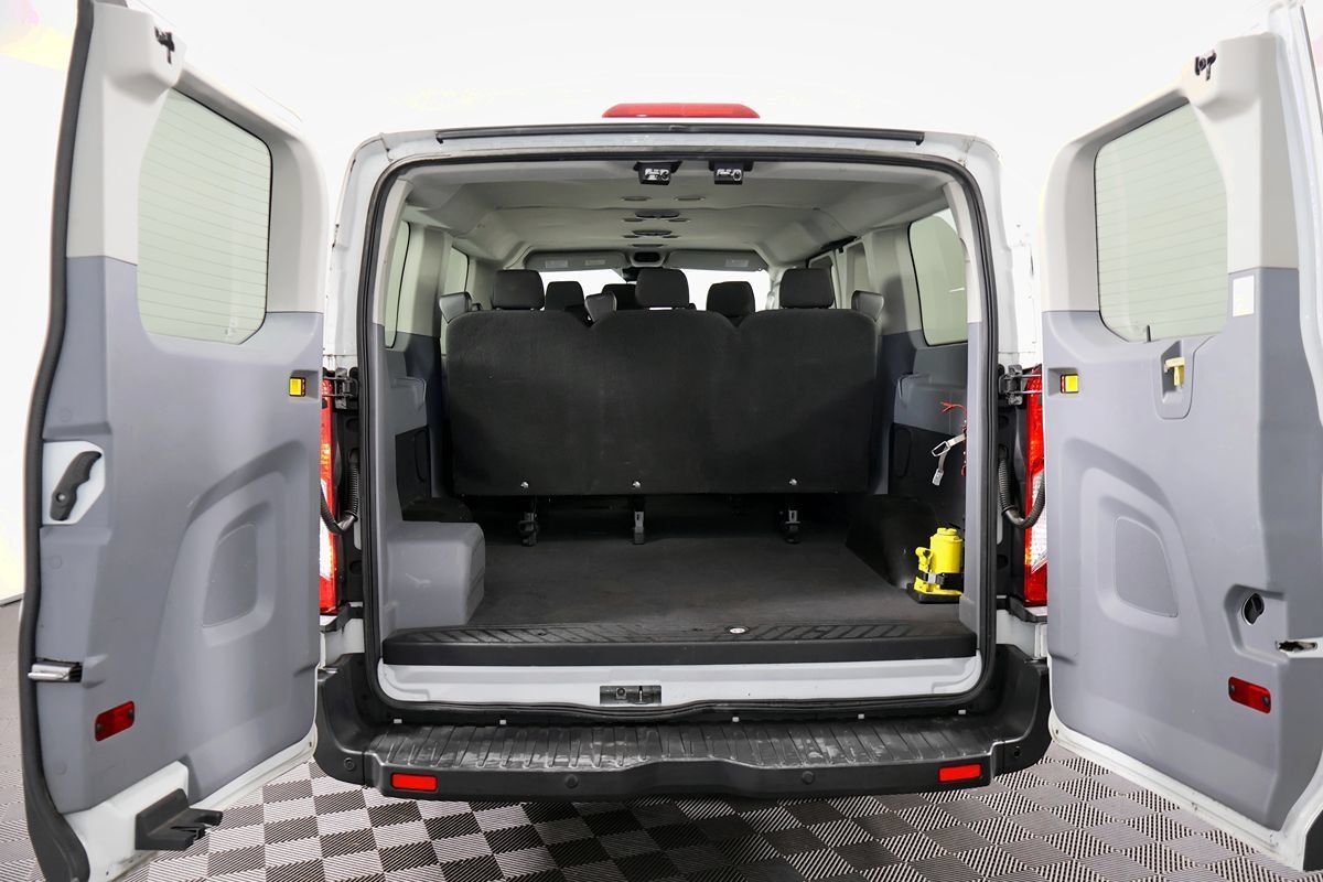 Used 2017 Ford Transit 150 XL RWD image 14