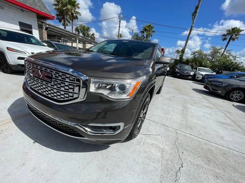 Used 2019 GMC Acadia Denali FWD image 2