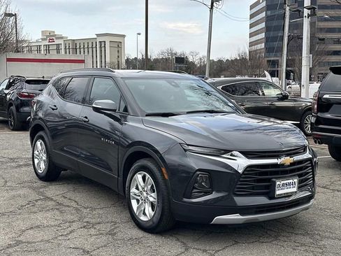 Used 2022 Chevrolet Blazer LT image 32